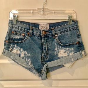 One Teaspoon Pacifica Bandits Shorts Size 24